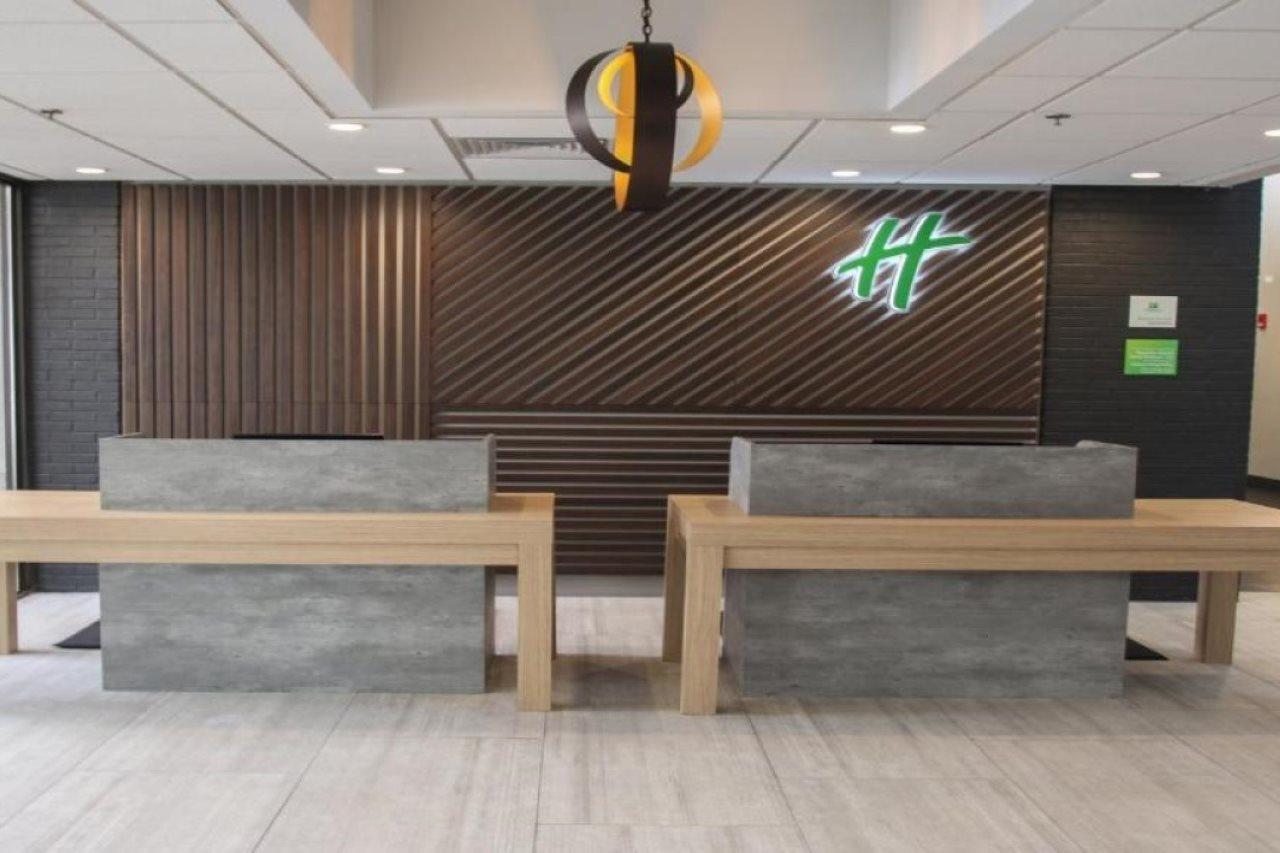 Holiday Inn Roanoke Airport - Conference Ctr By Ihg Eksteriør bilde