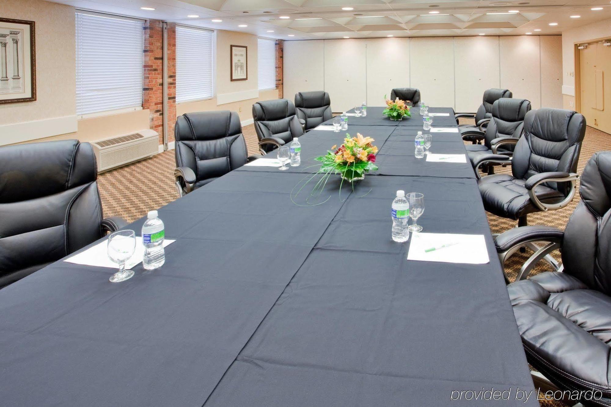 Holiday Inn Roanoke Airport - Conference Ctr By Ihg Eksteriør bilde