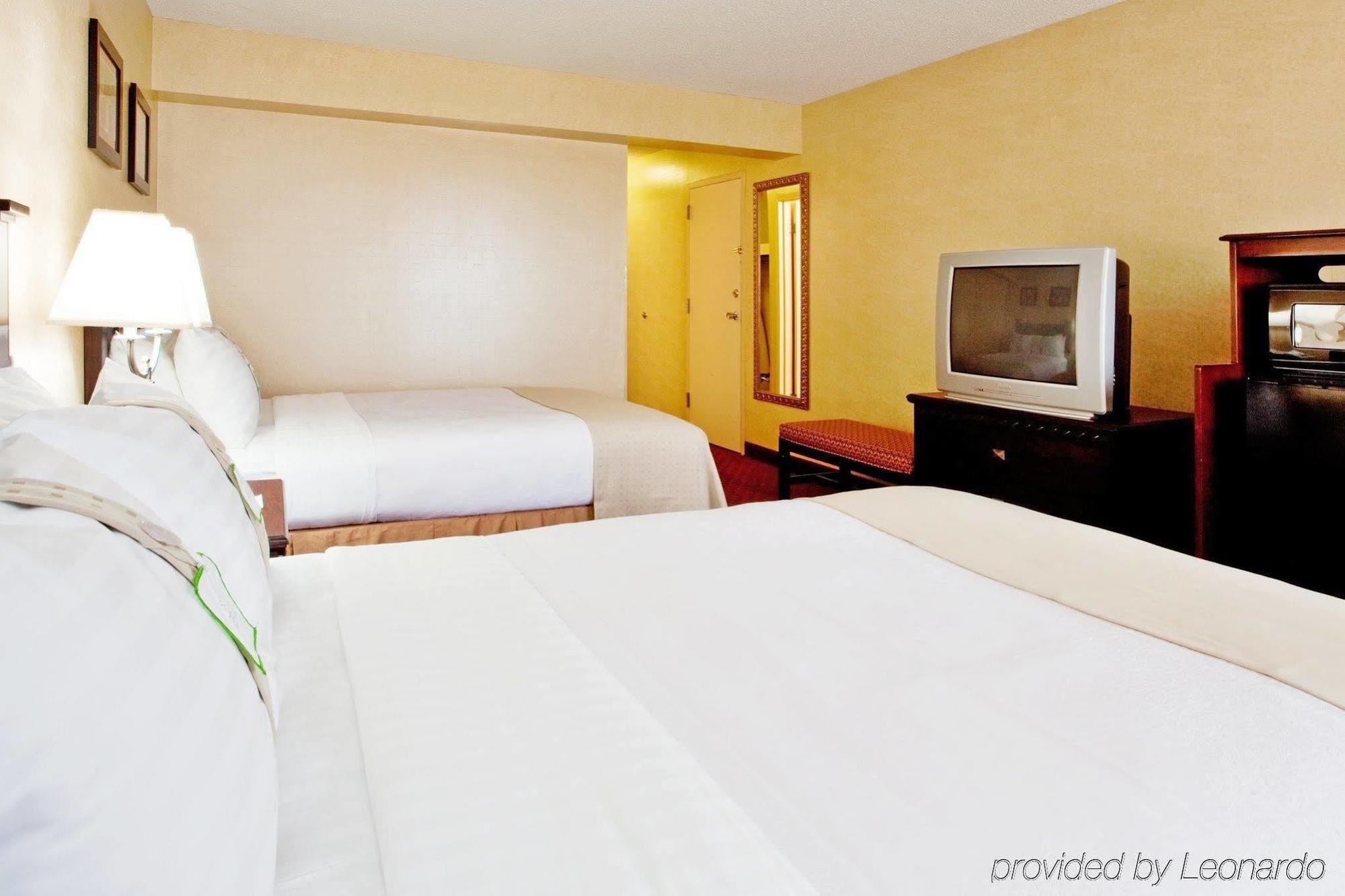 Holiday Inn Roanoke Airport - Conference Ctr By Ihg Eksteriør bilde
